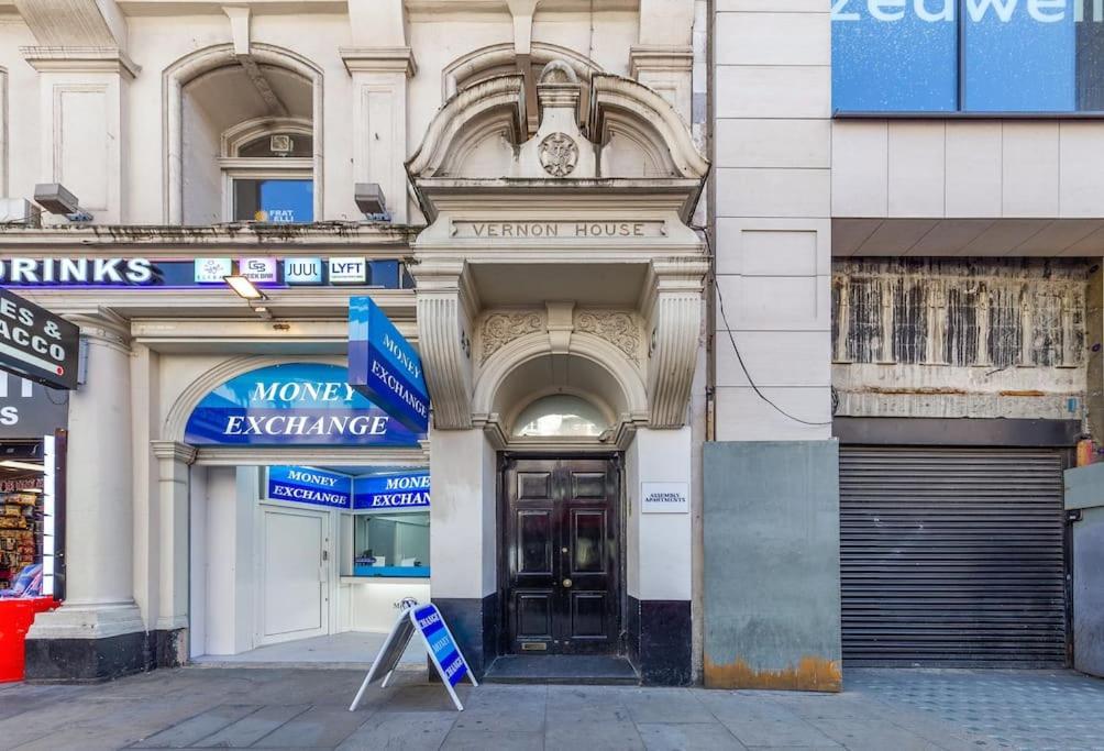 لندن Spacious Apartment In Piccadilly Sleep 6 Vrb المظهر الخارجي الصورة