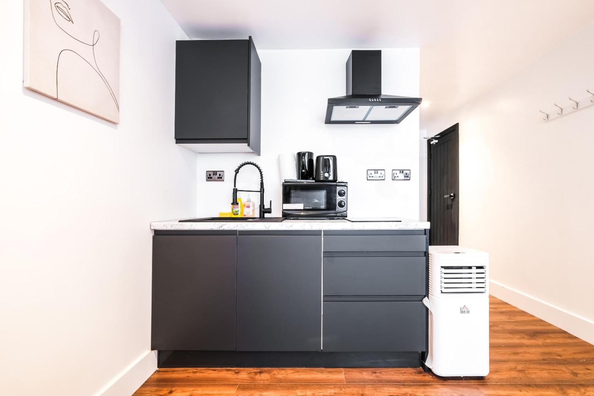 لندن Spacious Apartment In Piccadilly Sleep 6 Vrb المظهر الخارجي الصورة