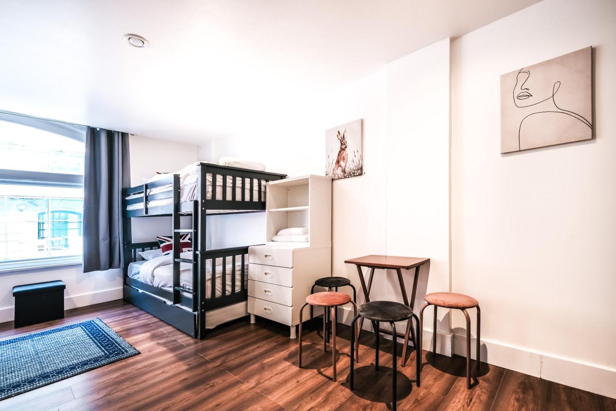 لندن Spacious Apartment In Piccadilly Sleep 6 Vrb المظهر الخارجي الصورة